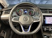 Volkswagen Passat 13