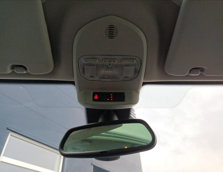 Peugeot 308 Kombi 1,6 l 686 kw