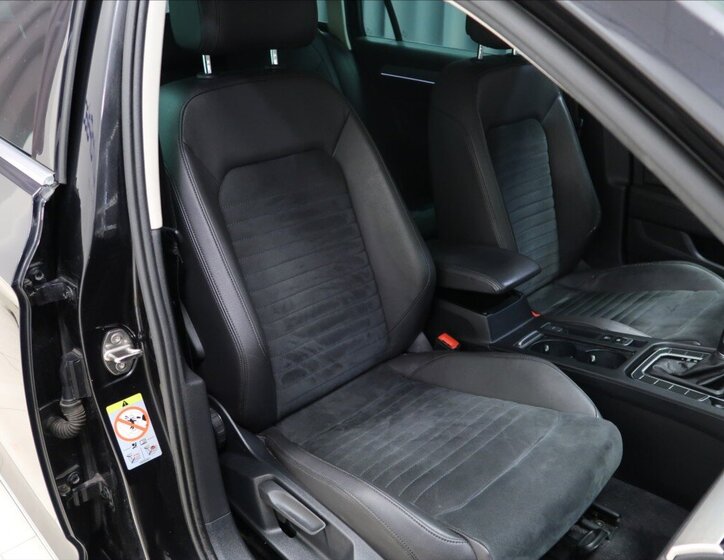 Volkswagen Passat Kombi 2,0 l 140 kw