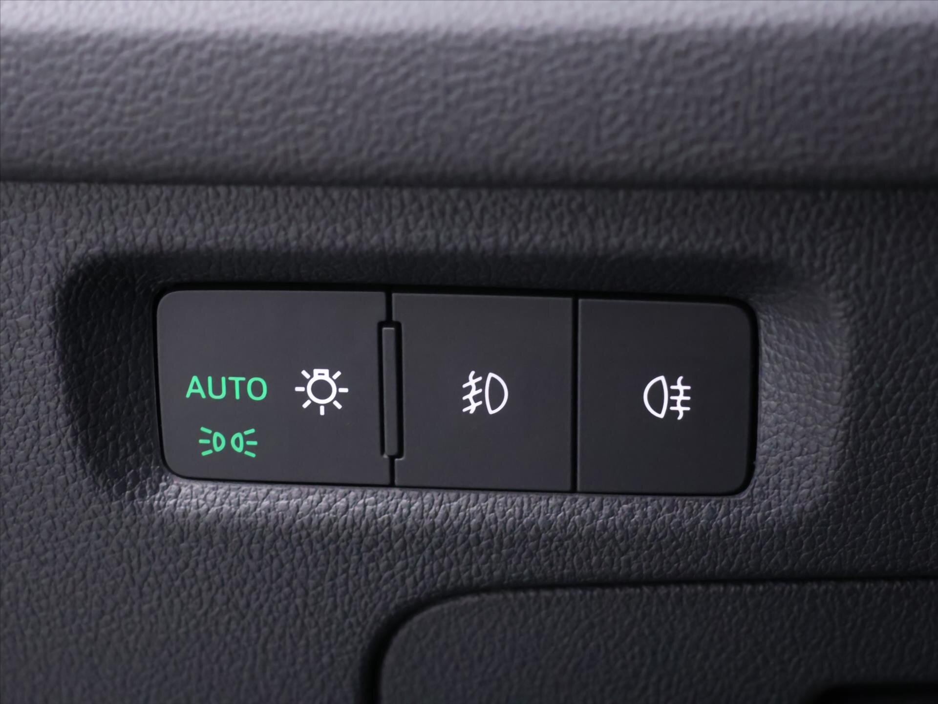 Škoda Octavia Kombi 999,0 81 kw