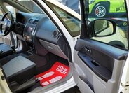 Suzuki SX4 Hatchback 2,0 l 99 kw