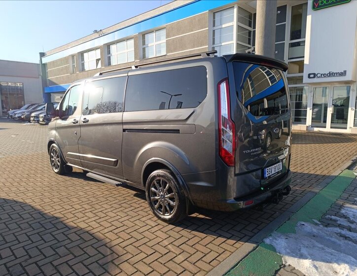 Ford Tourneo Custom MPV 2,0 l 110 kw