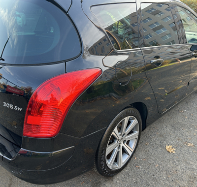 Peugeot 308 10