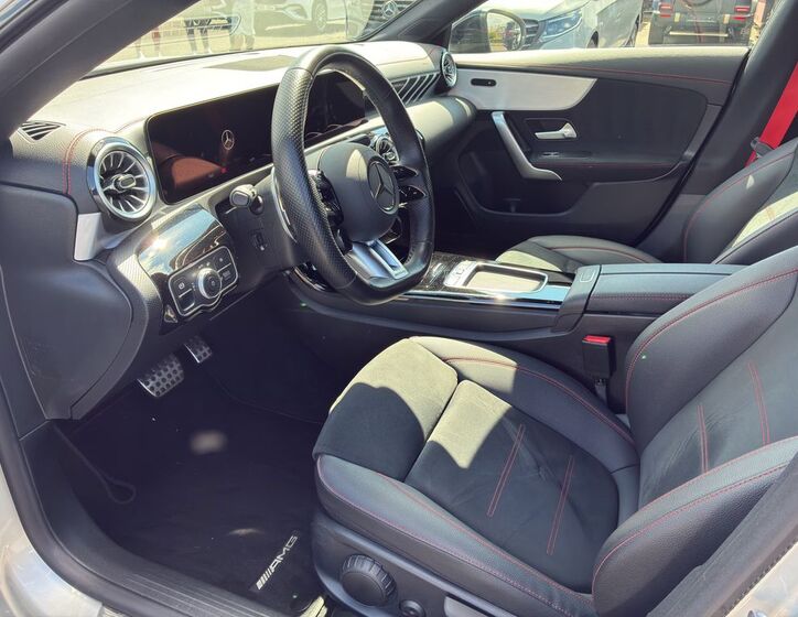 Mercedes-Benz CLA 24