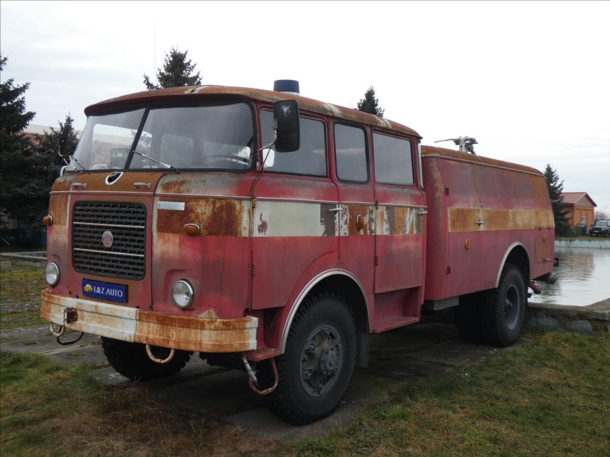 Ostatní Ostatní Ostatní 11,8 l 117 kw