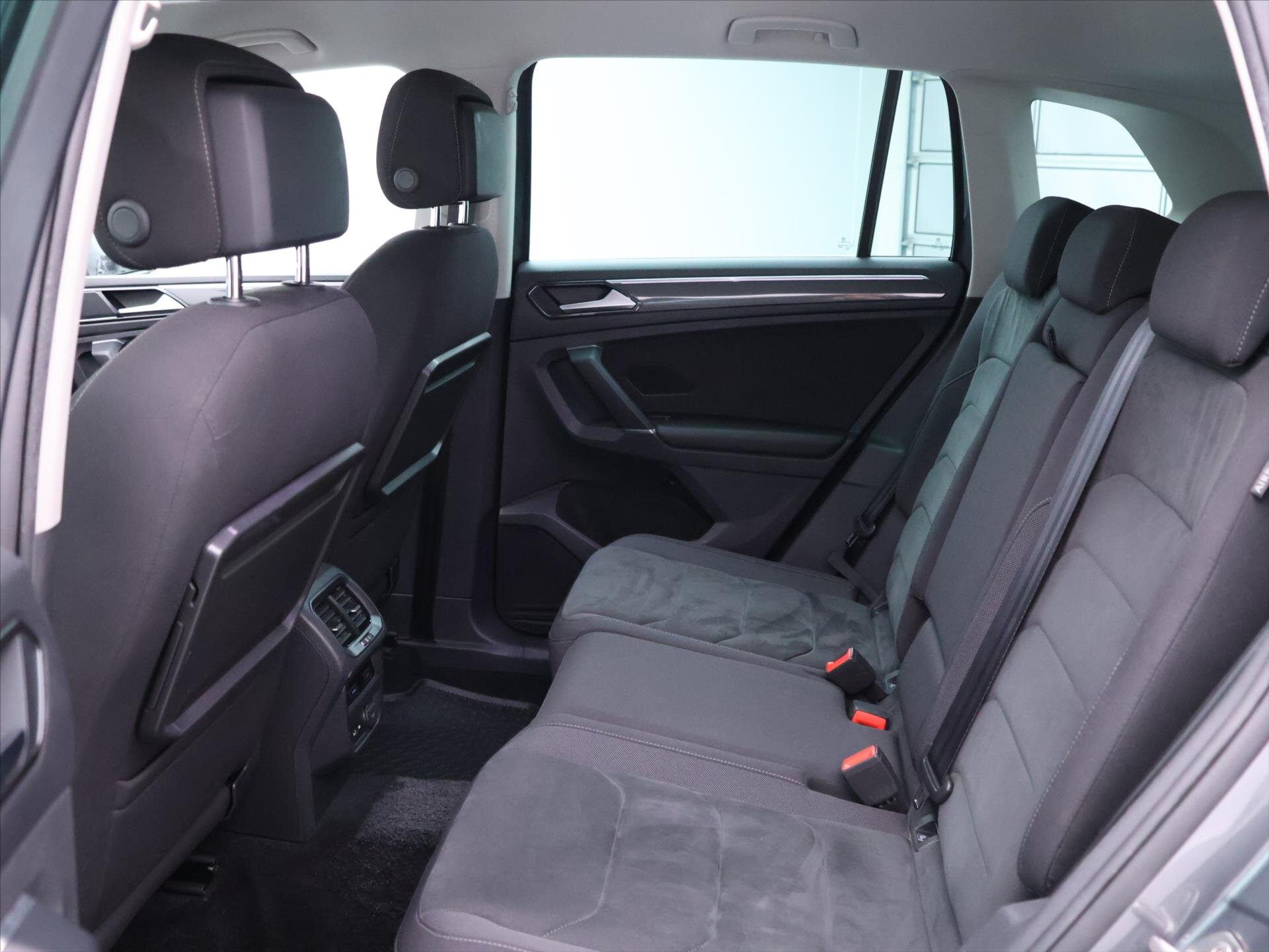 Volkswagen Tiguan SUV / Terénní 2,0 l 176 kw