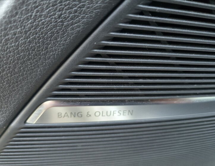 Audi Q8 Hatchback 3,0 l 210 kw