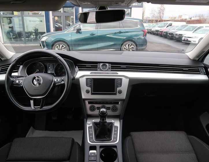 Volkswagen Passat Kombi 2,0 l 110 kw