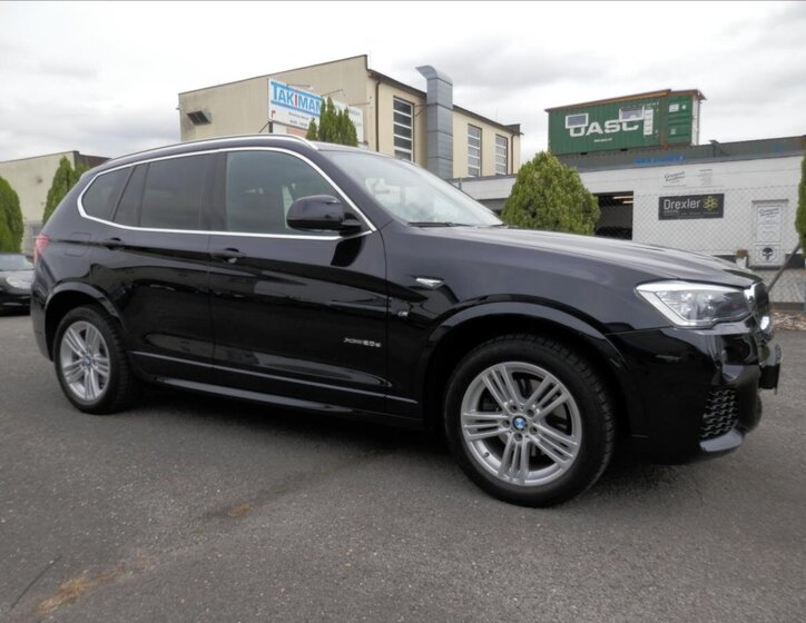BMW X3 SUV / Terénní 2,0 l 140 kw