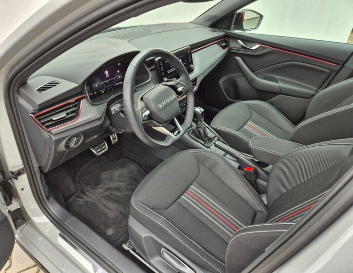 Škoda Scala Hatchback 1,0 l 85 kw