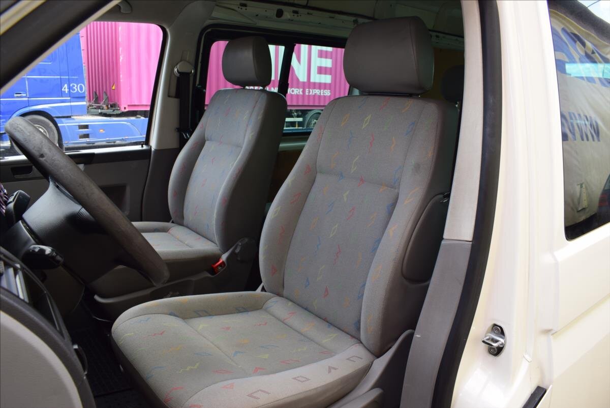 Volkswagen Transporter Ostatní 2,5 l 96 kw