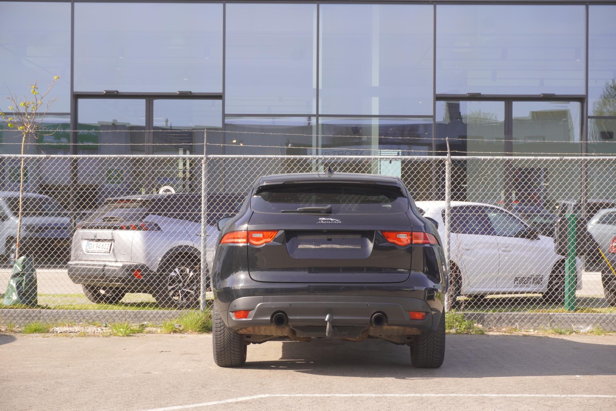 Jaguar F-Pace SUV / Terénní 2,0 l 184 kw