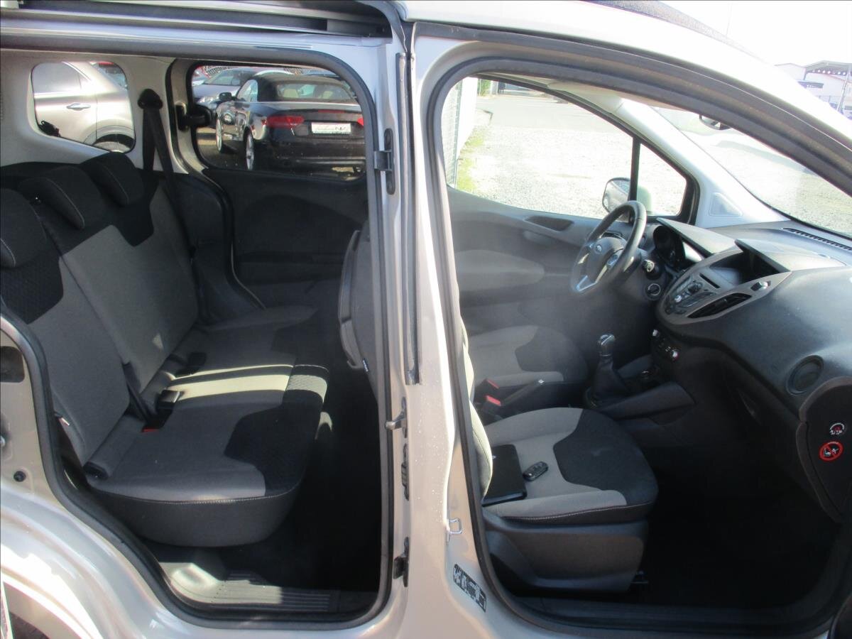 Ford Tourneo Courier