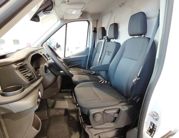 Ford Transit 21