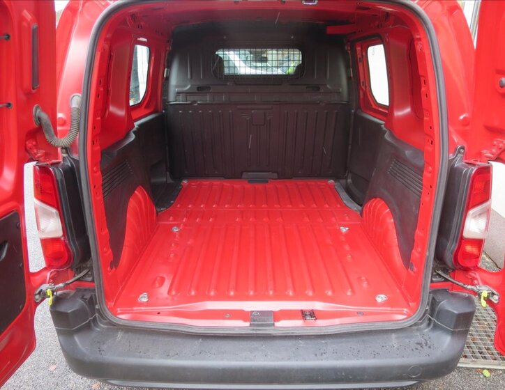 Opel Combo Ostatní 1,2 l 81 kw