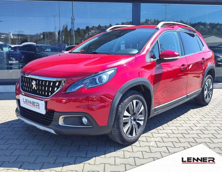 Peugeot 2008 SUV / Terénní 1,2 l 81 kw