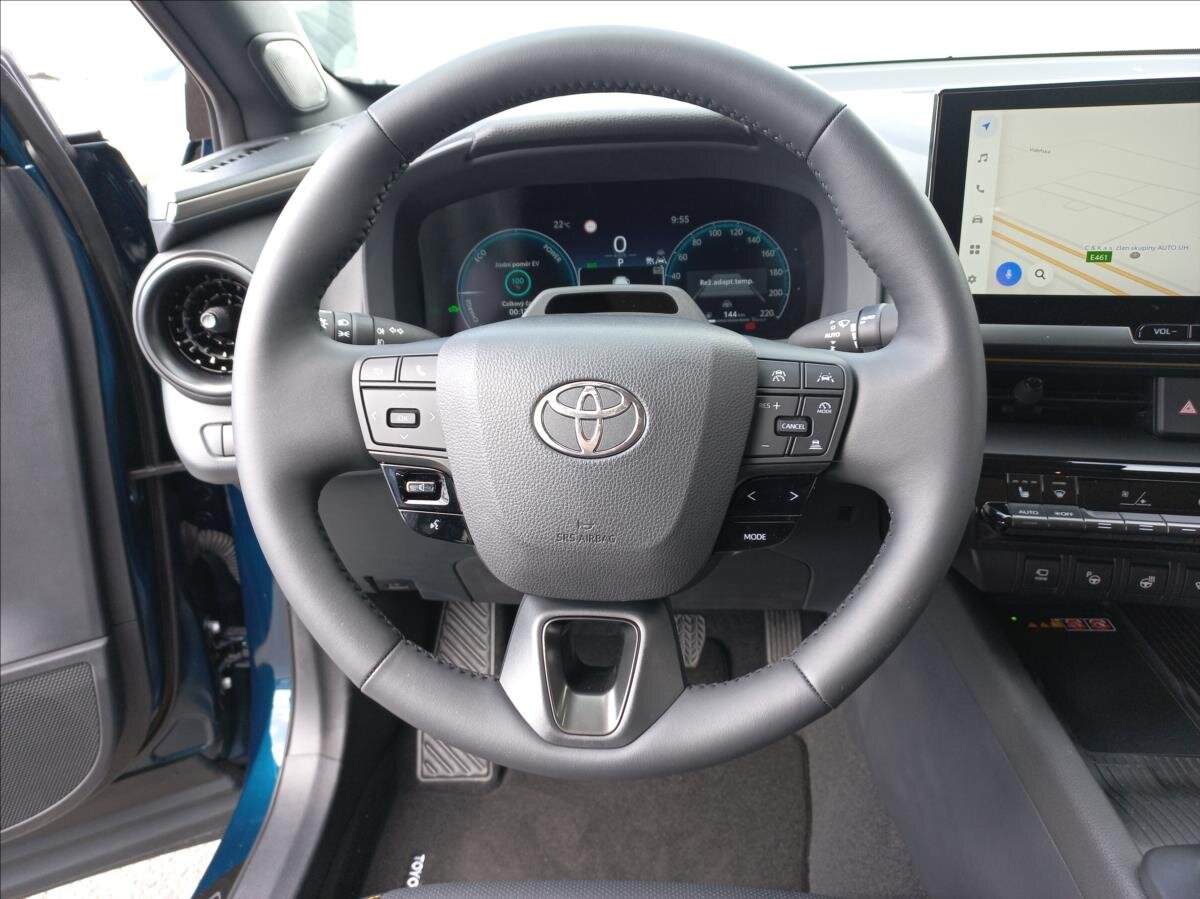 Toyota C-HR SUV / Terénní 2,0 l 112 kw