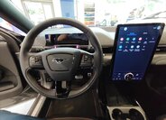 Ford Mustang Mach-E SUV / Terénní 0,0 198 kw