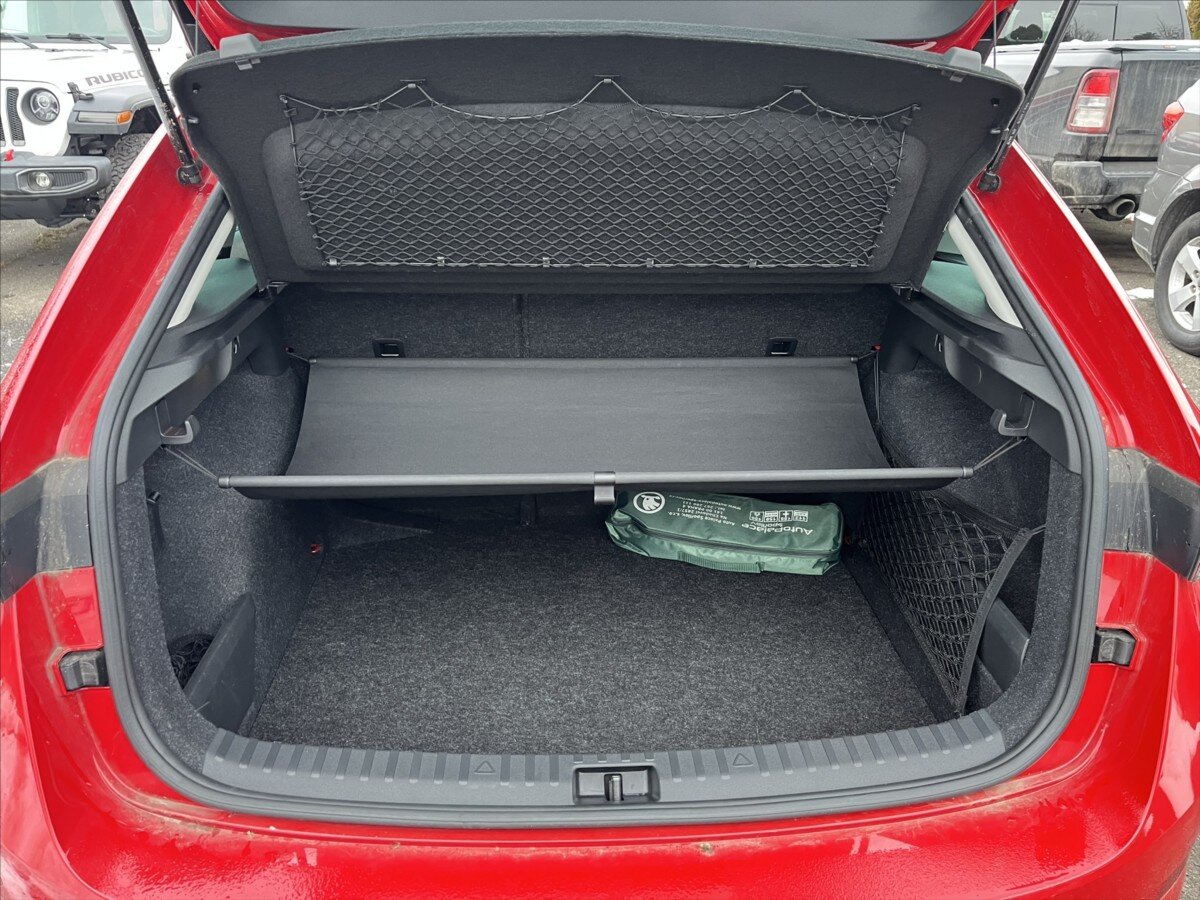 Škoda Scala Hatchback 1,5 l 110 kw