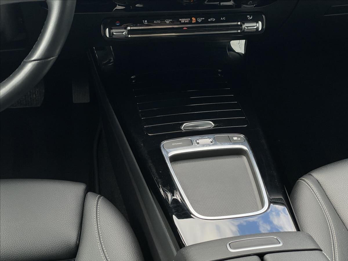 Mercedes-Benz Třídy A Hatchback 2,0 l 110 kw