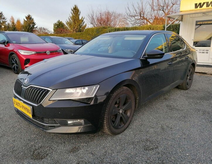 Škoda Superb 2