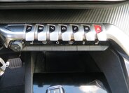 Peugeot 3008 SUV / Terénní 1,5 l 96 kw