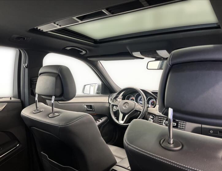 Mercedes-Benz Třídy E 23