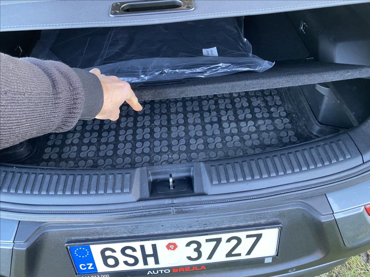 SsangYong Korando SUV / Terénní 1,5 l 120 kw