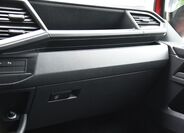 Volkswagen Multivan 38