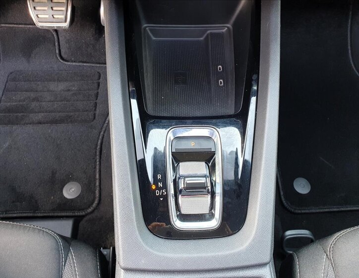 Škoda Octavia Kombi 1,4 l 150 kw