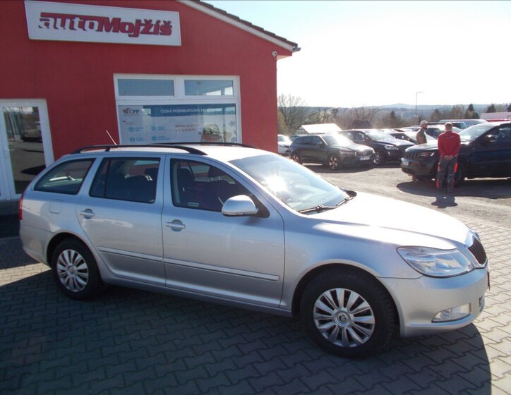 Škoda Octavia Kombi 1,6 l 77 kw