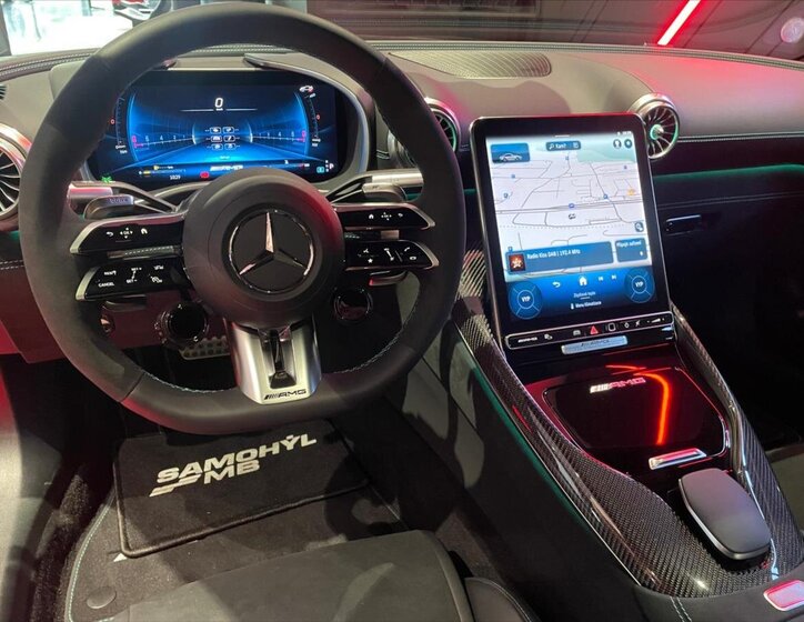 Mercedes-Benz AMG GT Kupé 4,0 l 450 kw