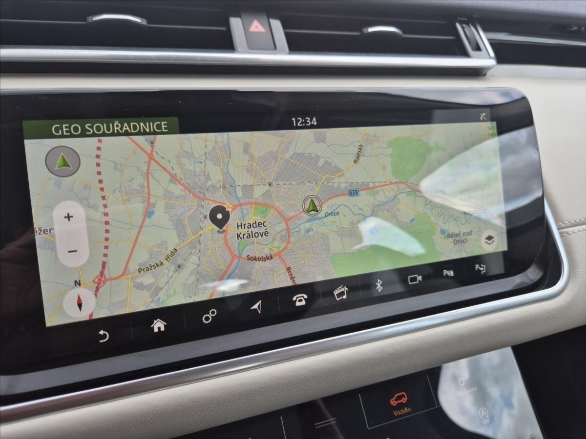 Land Rover Range Rover Velar SUV / Terénní 3,0 l 280 kw