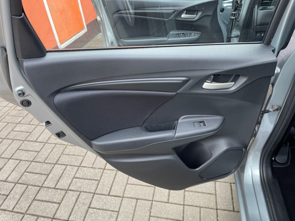 Honda Jazz Hatchback 1,3 l 75 kw