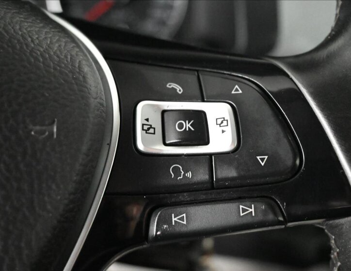 Volkswagen Transporter Skříň 2,0 l 150 kw