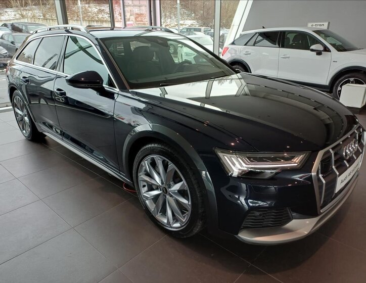 Audi A6 Allroad Kombi 3,0 l 253 kw