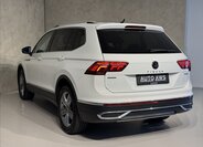 Volkswagen Tiguan Allspace 8