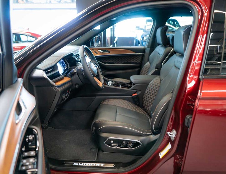 Jeep Grand Cherokee 15