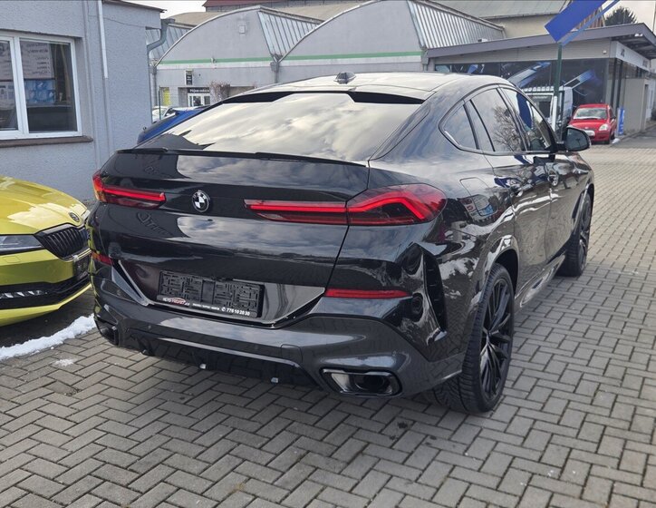 BMW X6 SUV 3,0 l 250 kw