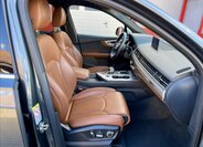 Audi SQ7 SUV / Terénní 4,0 l 320 kw