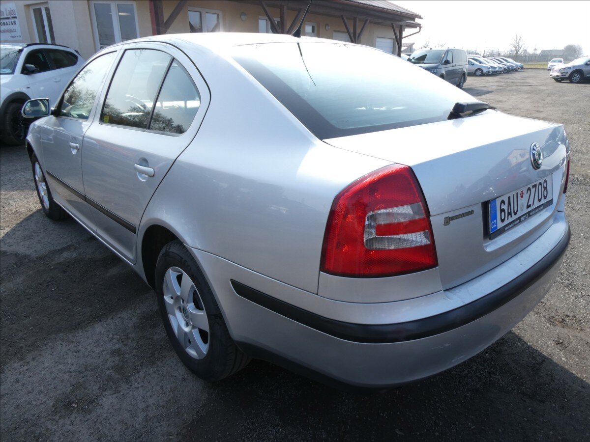 Škoda Octavia Sedan / Limuzína 1,6 l 85 kw