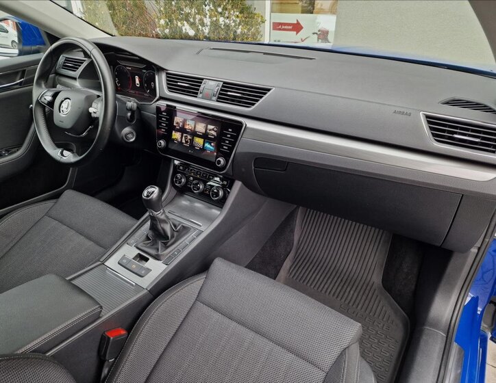 Škoda Superb Kombi 1,5 l 110 kw