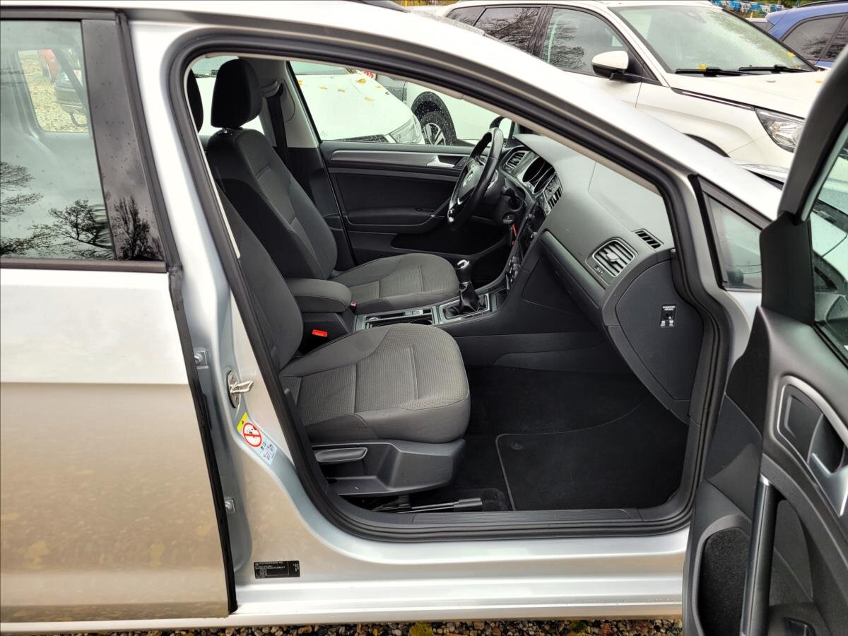 Volkswagen Golf Kombi 999,0 85 kw