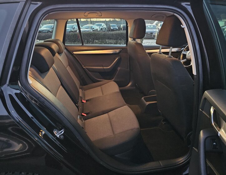 Škoda Octavia Kombi 1,2 l 77 kw