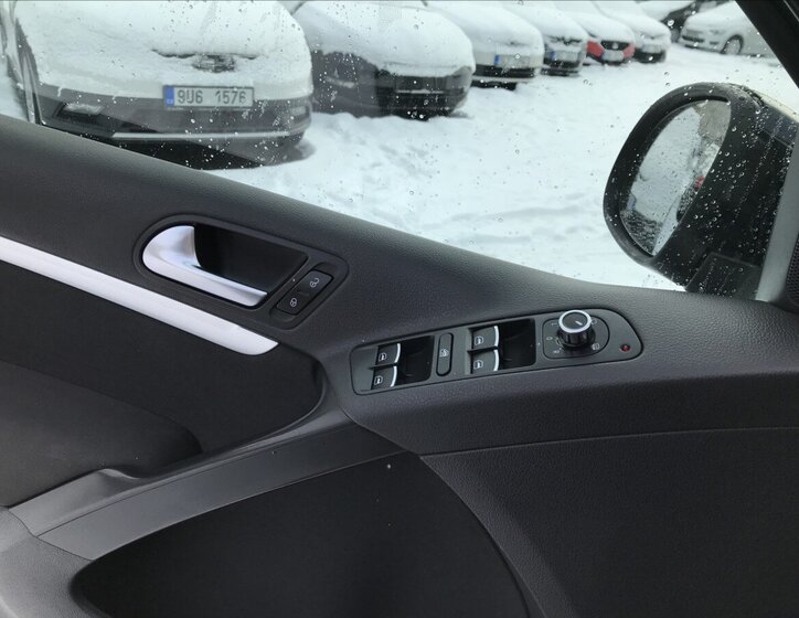 Volkswagen Tiguan SUV 2,0 l 103 kw