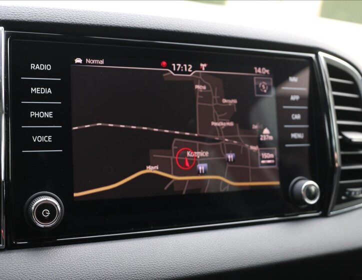 Škoda Karoq Kombi 1,6 l 85 kw