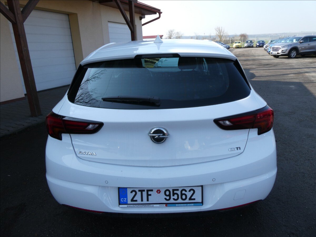 Opel Astra Hatchback 1,6 l 81 kw