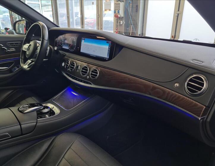 Mercedes-Benz Třídy S 14