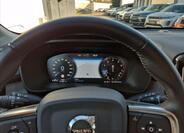 Volvo XC40 18