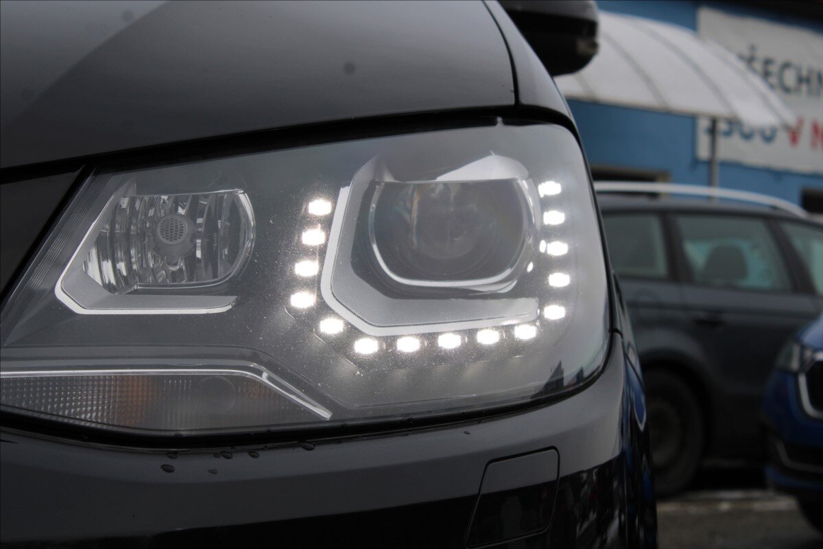 Volkswagen Sharan MPV 2,0 l 110 kw